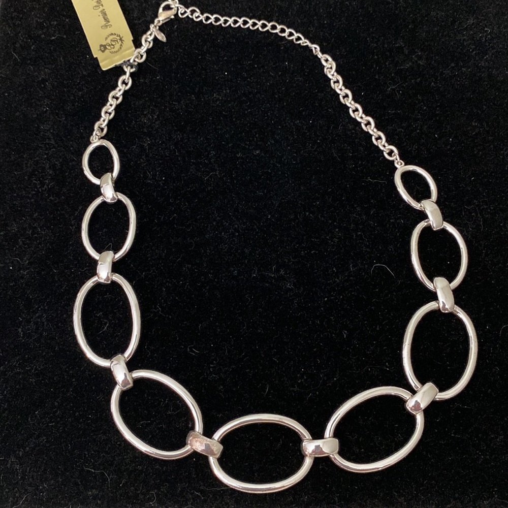 Premier Designs Silver Gifford Necklace Adjustable Length Plus Bracelet